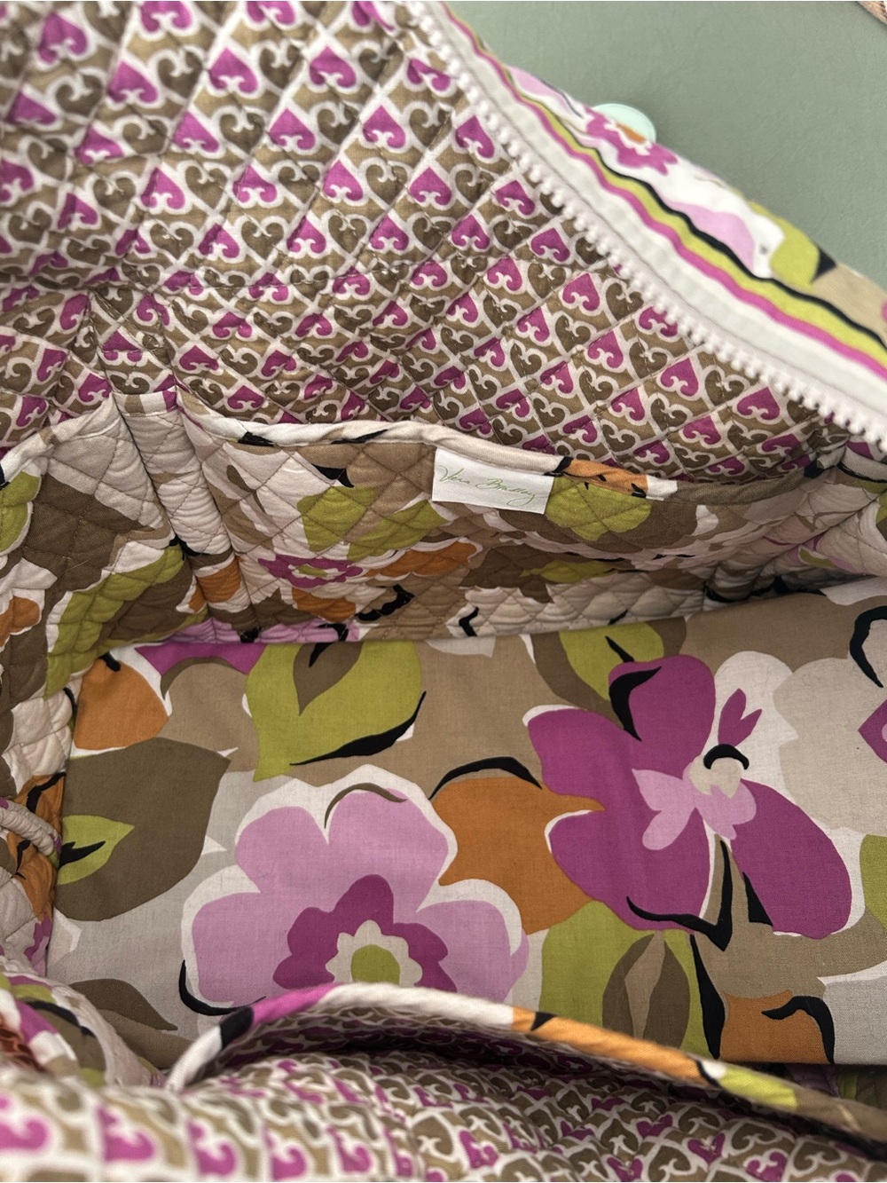 Vera Bradley XL Quilted Cotton Shoulder Tote in Retired Portobello Road Pattern - Picture 9 of 16